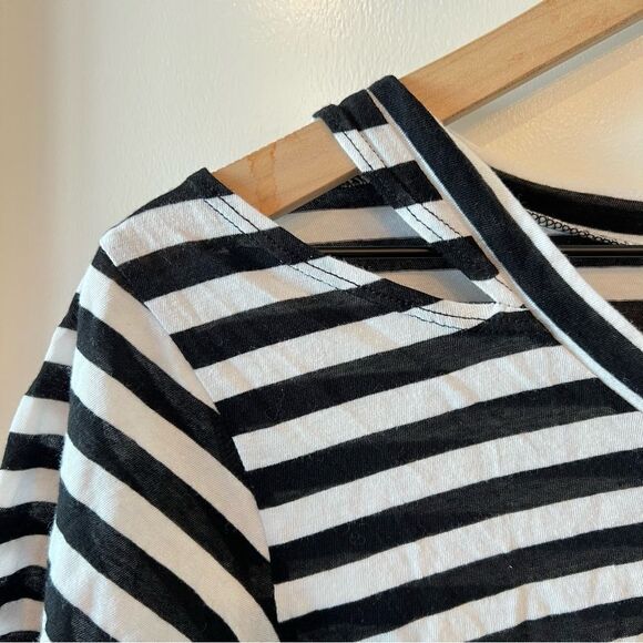 NWT LNA Stripe Cut Out Crop Tee White Black S - Picture 4 of 5